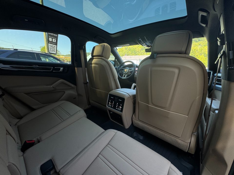 2023 Porsche Cayenne