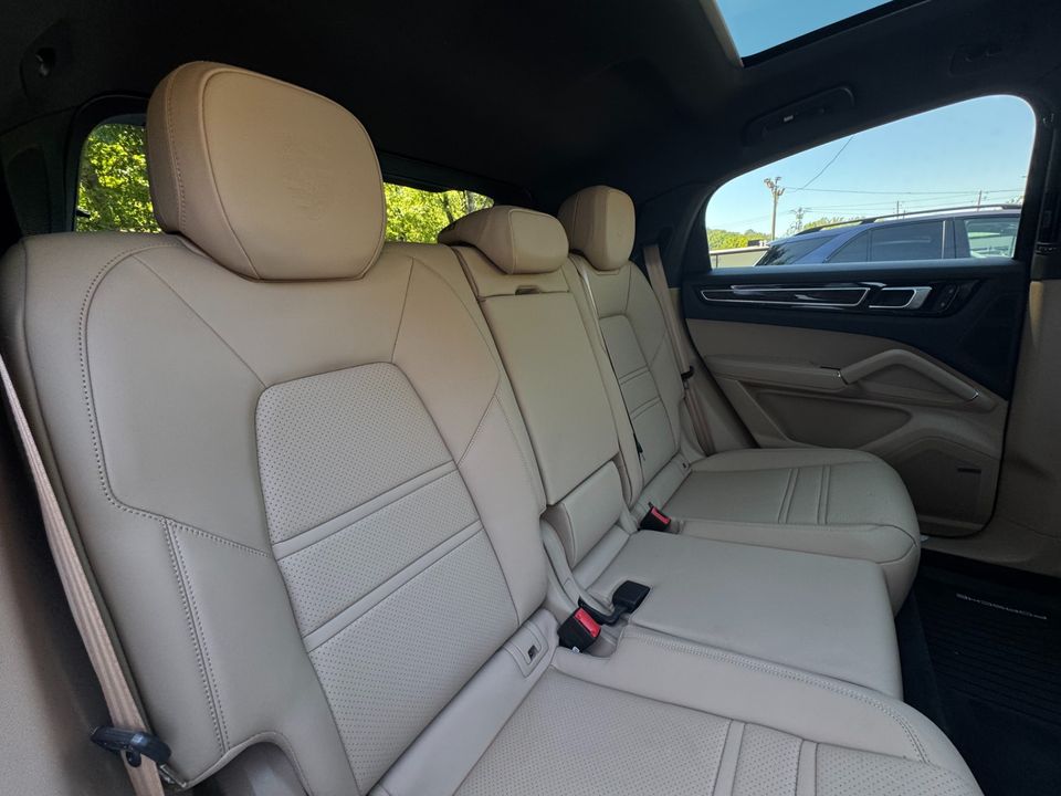 2023 Porsche Cayenne