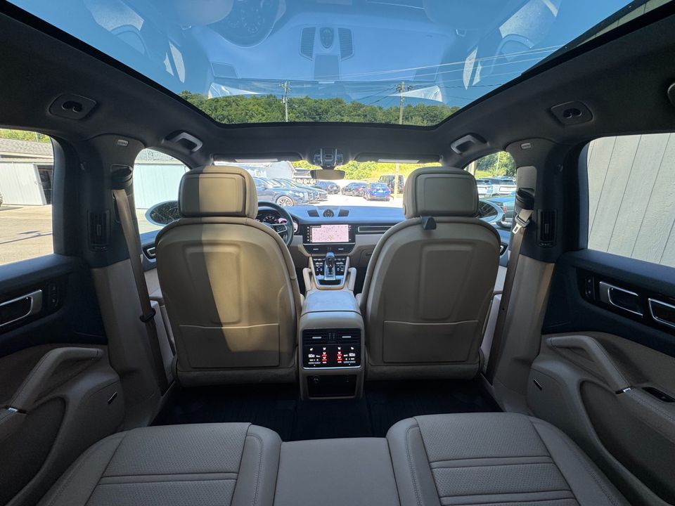 2023 Porsche Cayenne