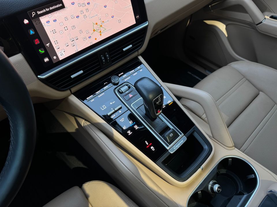 2023 Porsche Cayenne
