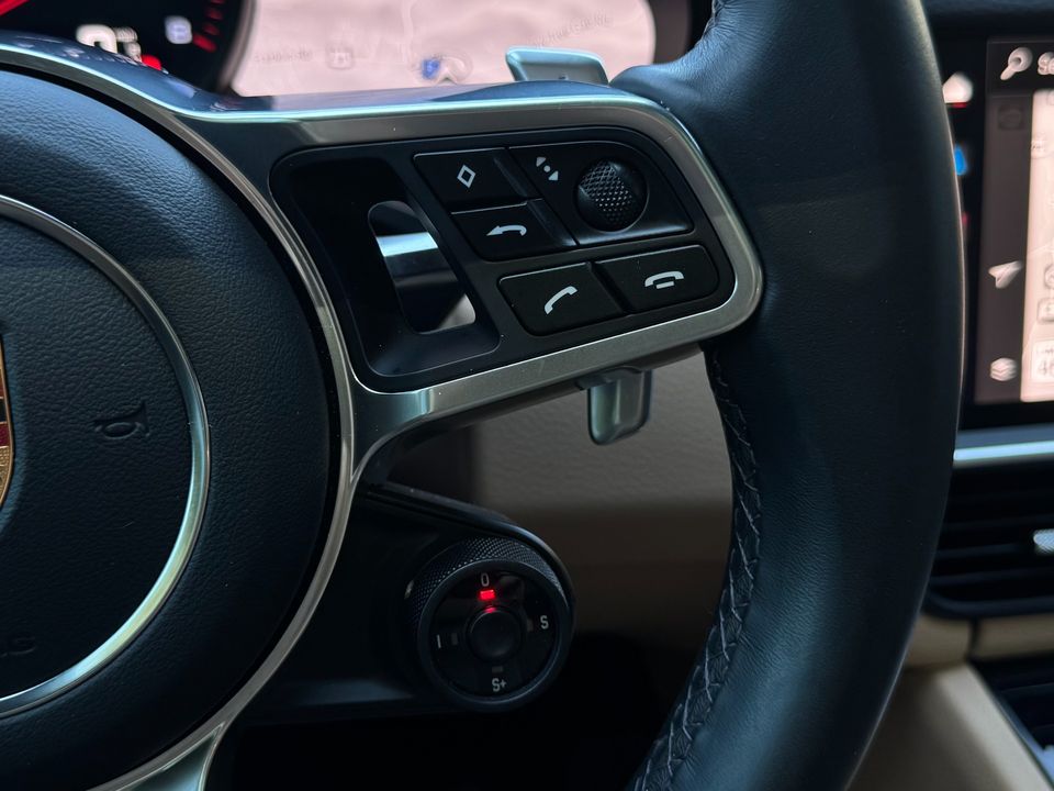 2023 Porsche Cayenne