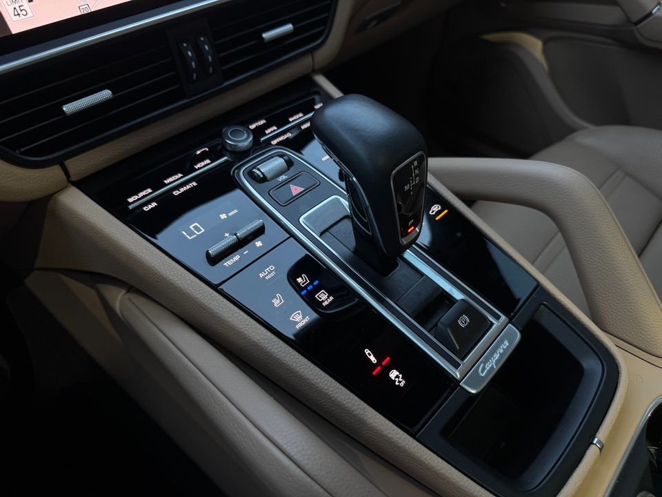 2023 Porsche Cayenne