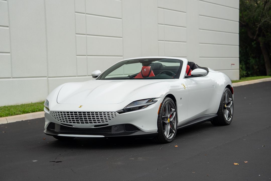 2025 Ferrari Roma Spider