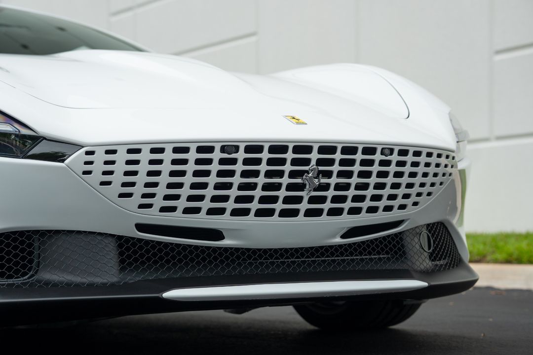2025 Ferrari Roma Spider