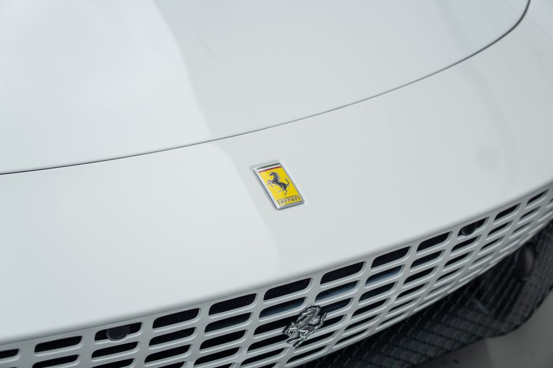 2025 Ferrari Roma Spider