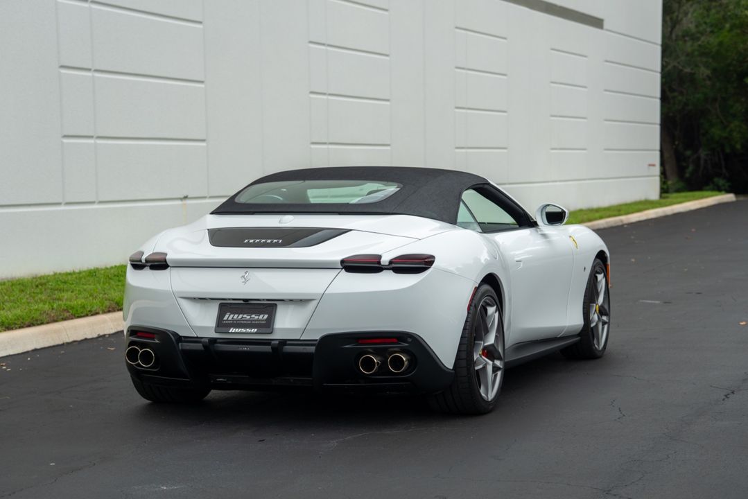 2025 Ferrari Roma Spider