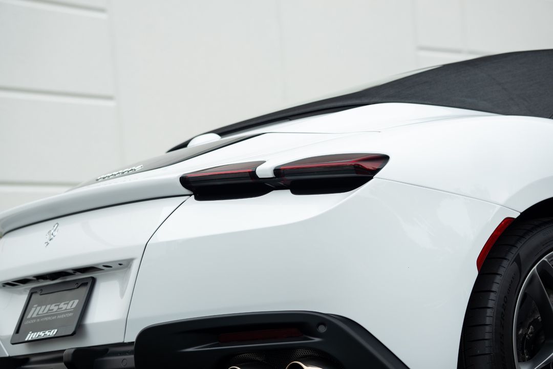 2025 Ferrari Roma Spider