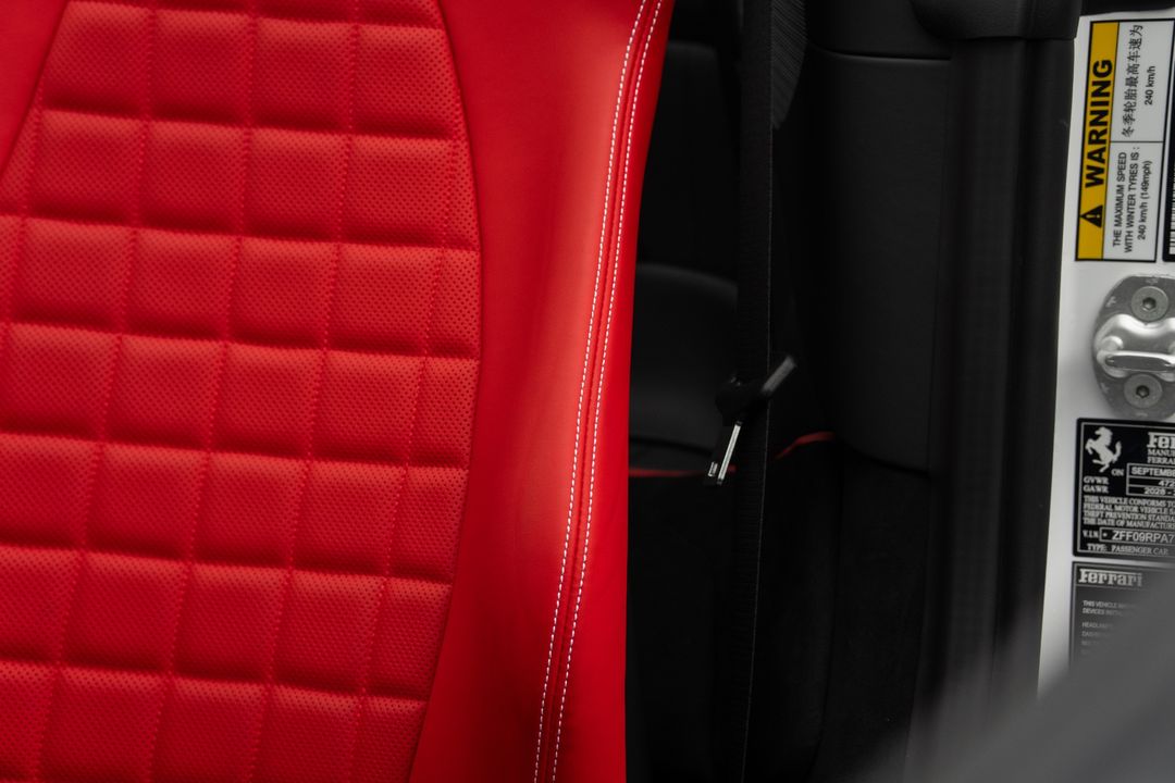2025 Ferrari Roma Spider
