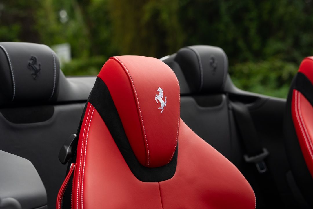 2025 Ferrari Roma Spider