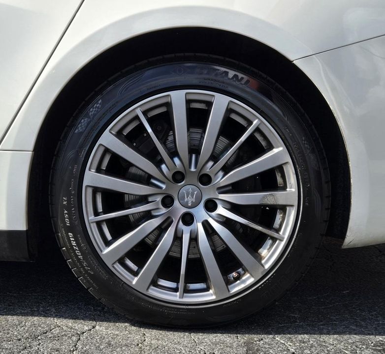 2019 Maserati Ghibli