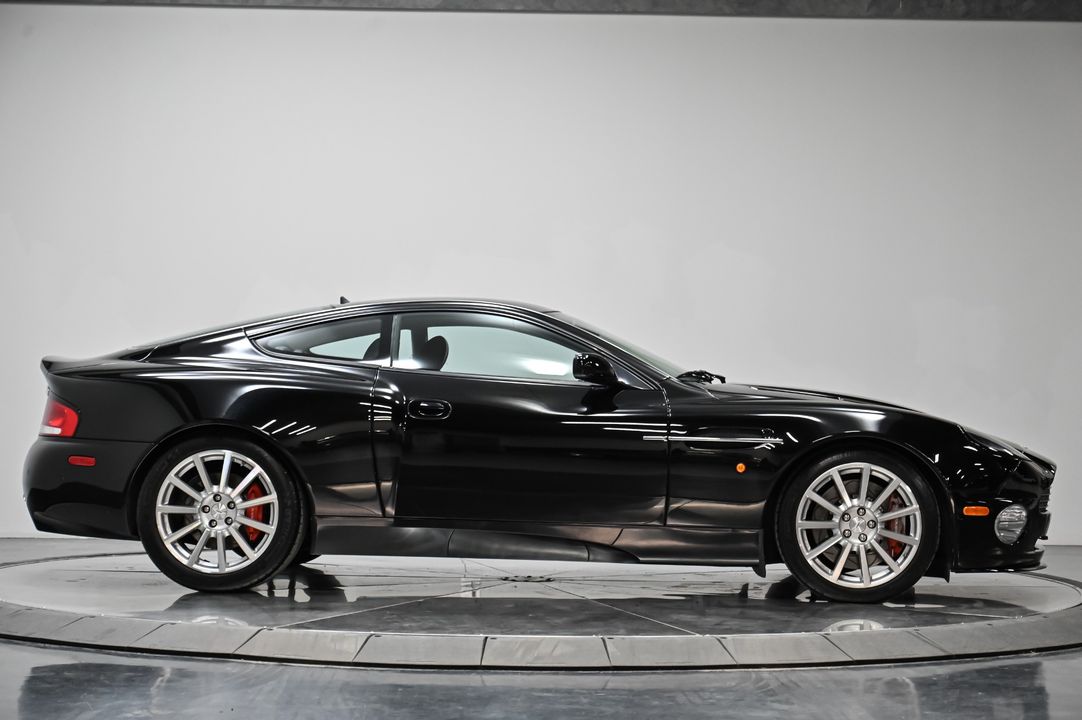 2006 Aston Martin Vanquish