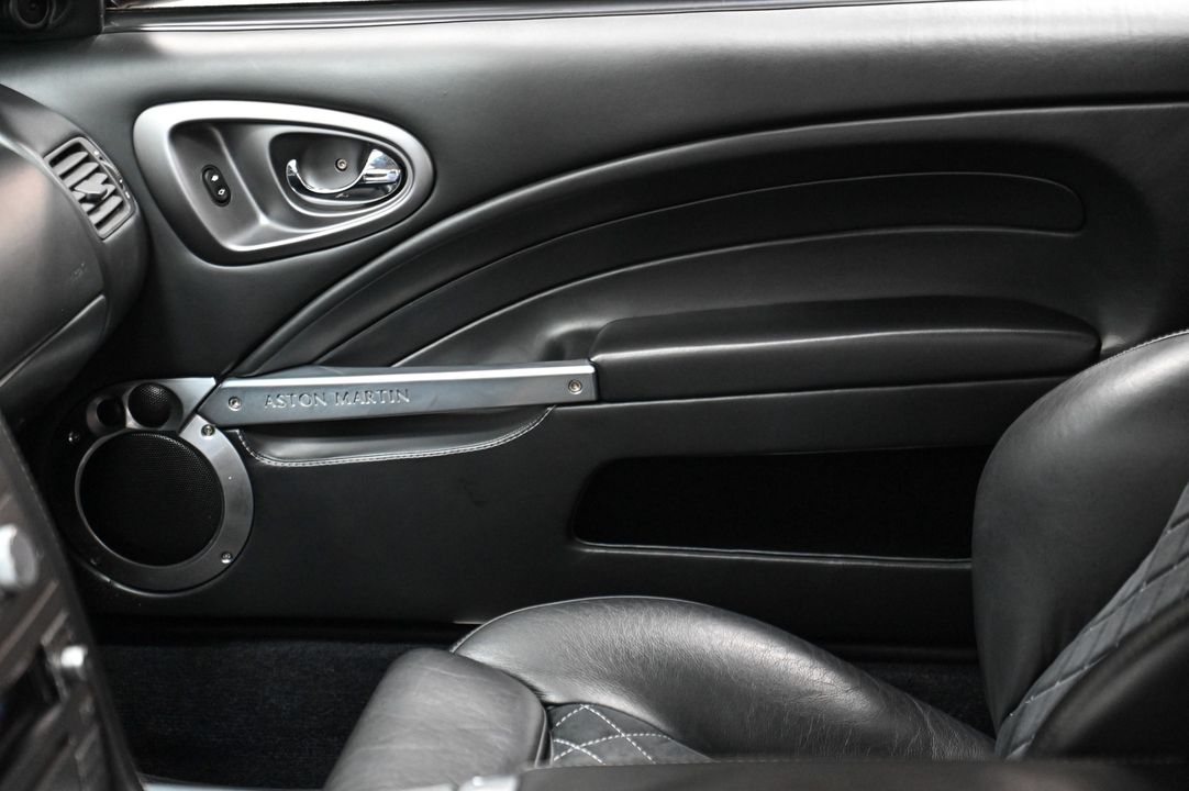 2006 Aston Martin Vanquish