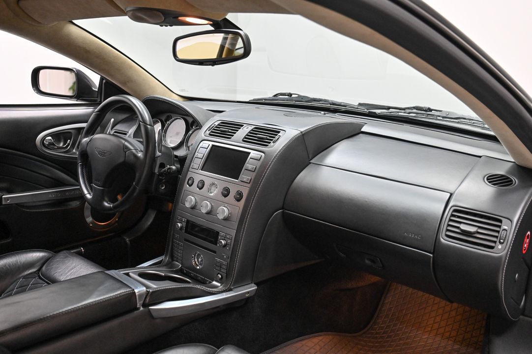 2006 Aston Martin Vanquish