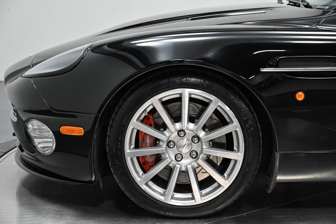 2006 Aston Martin Vanquish
