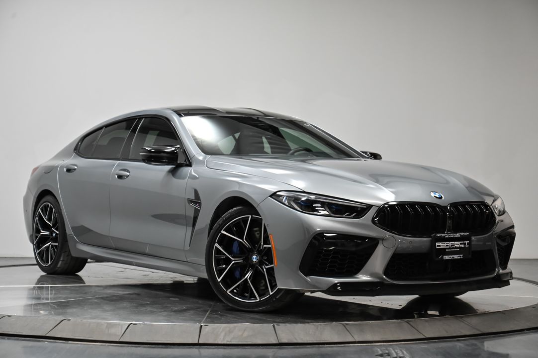 2023 BMW M8