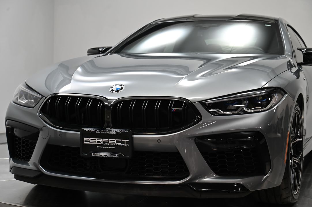 2023 BMW M8