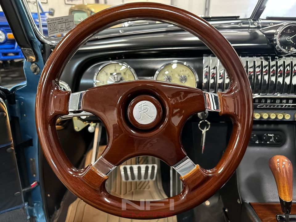 1952 Chevrolet Deluxe