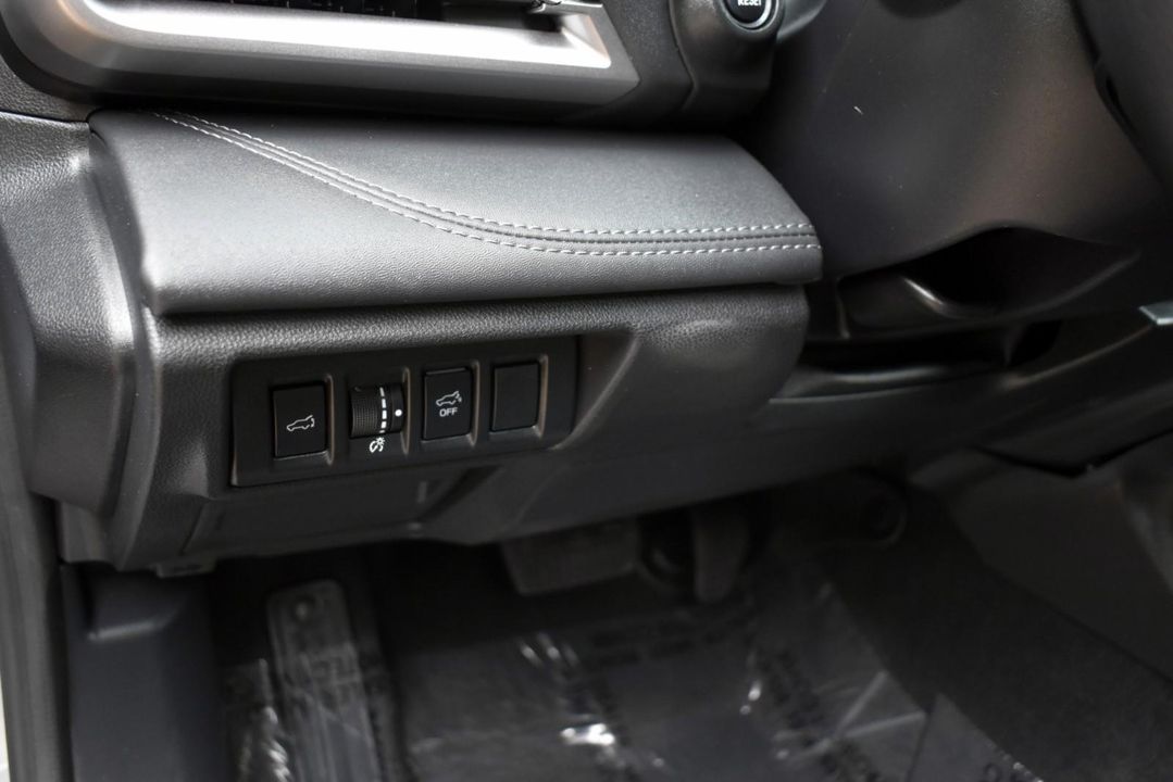 2020 Subaru Outback AWD Popular Pkg #2