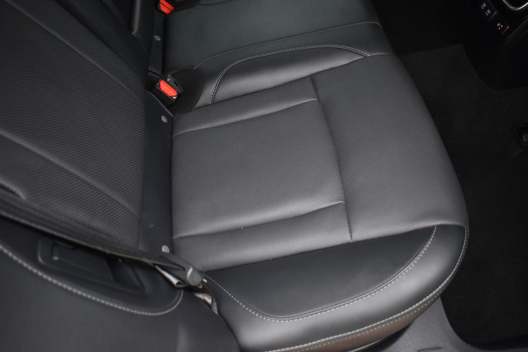 2020 Subaru Outback AWD Popular Pkg #2