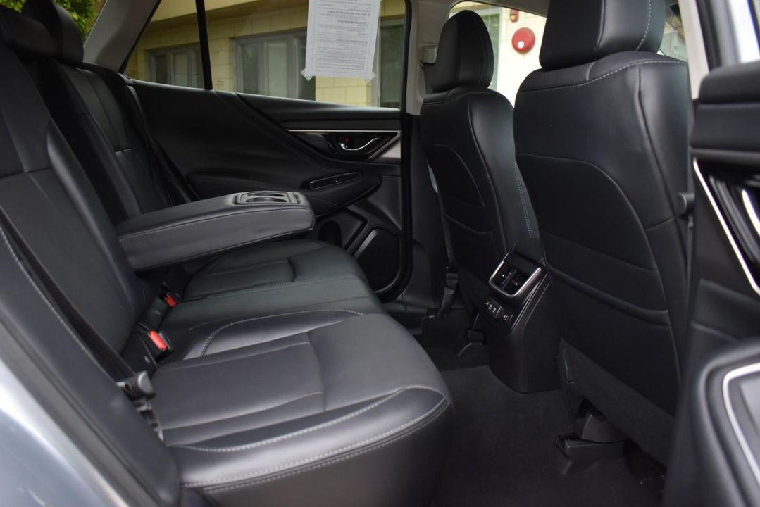 2020 Subaru Outback AWD Popular Pkg #2