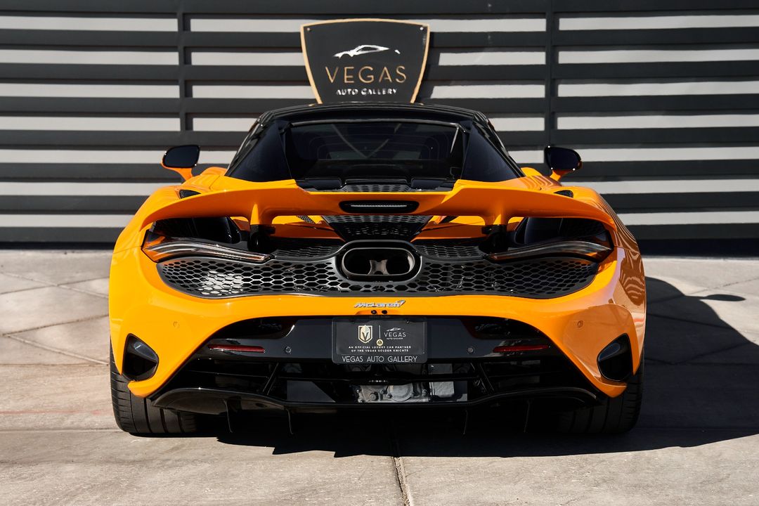 2024 McLaren 750S