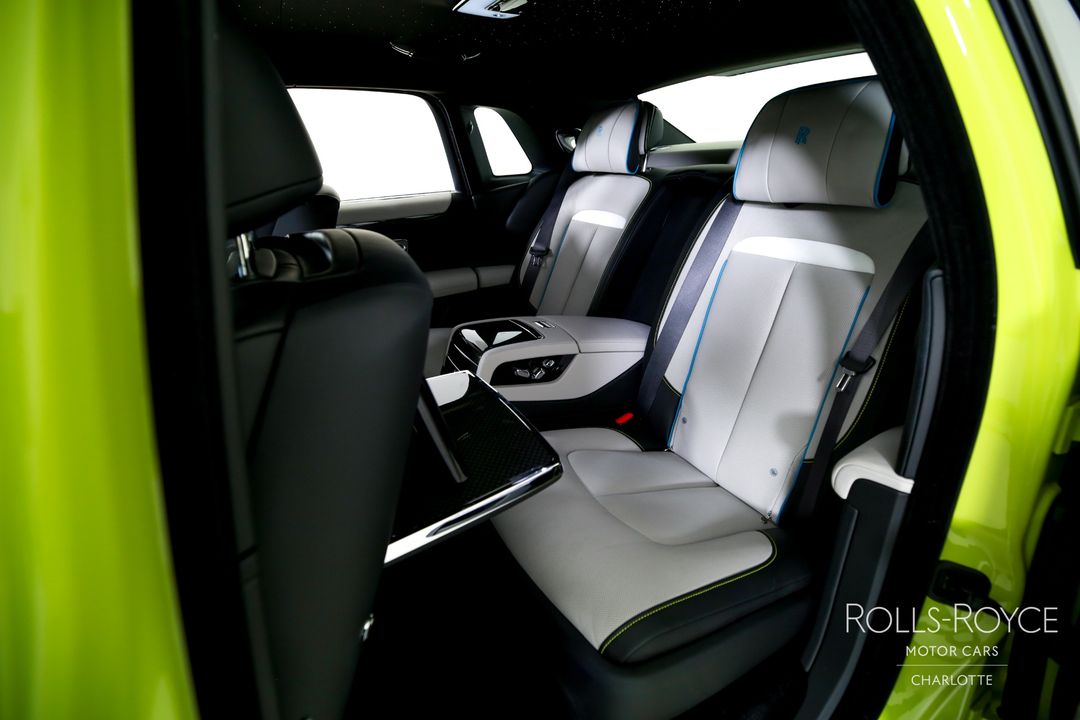 2025 Rolls-Royce Black Badge Ghost