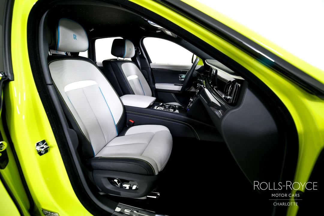 2025 Rolls-Royce Black Badge Ghost