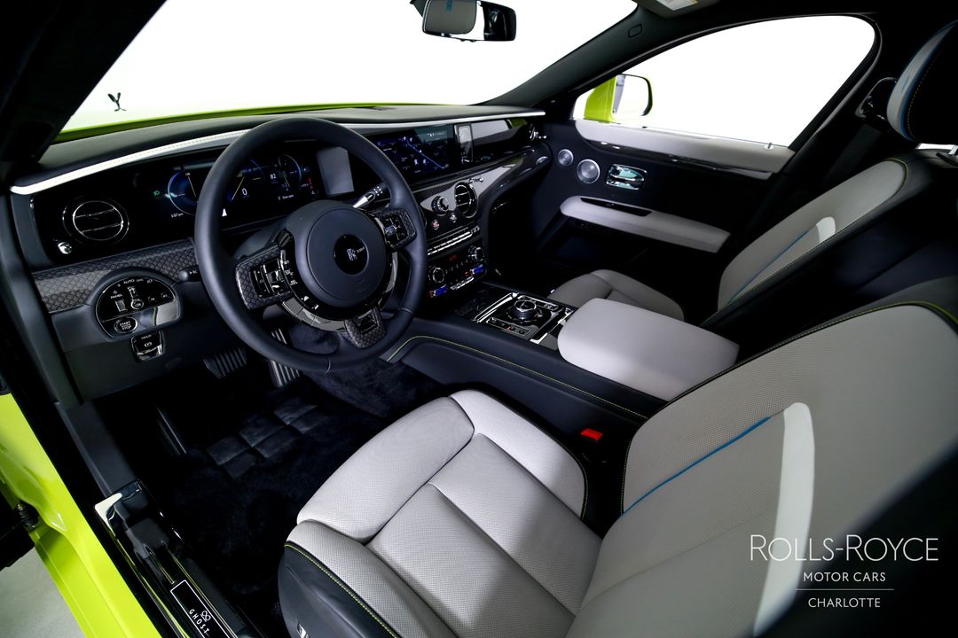 2025 Rolls-Royce Black Badge Ghost