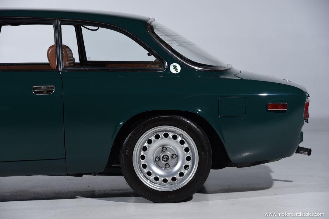 1973 Alfa Romeo GTV 2000