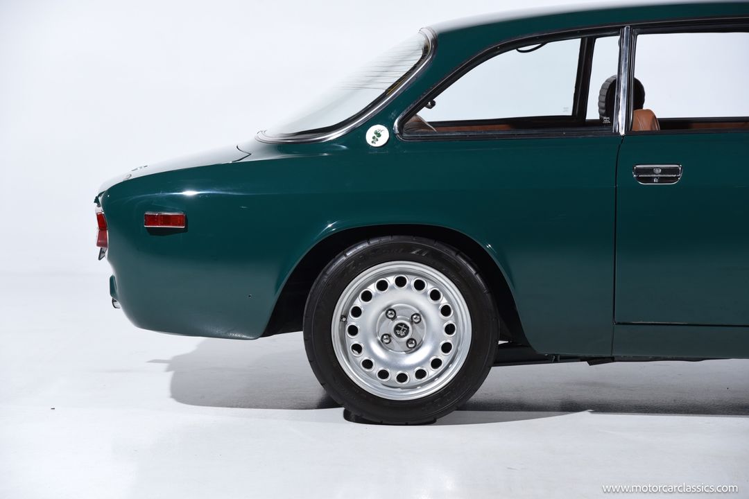 1973 Alfa Romeo GTV 2000