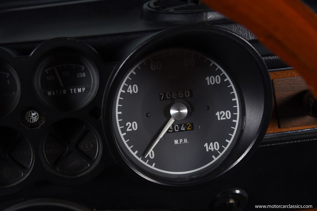 1973 Alfa Romeo GTV 2000
