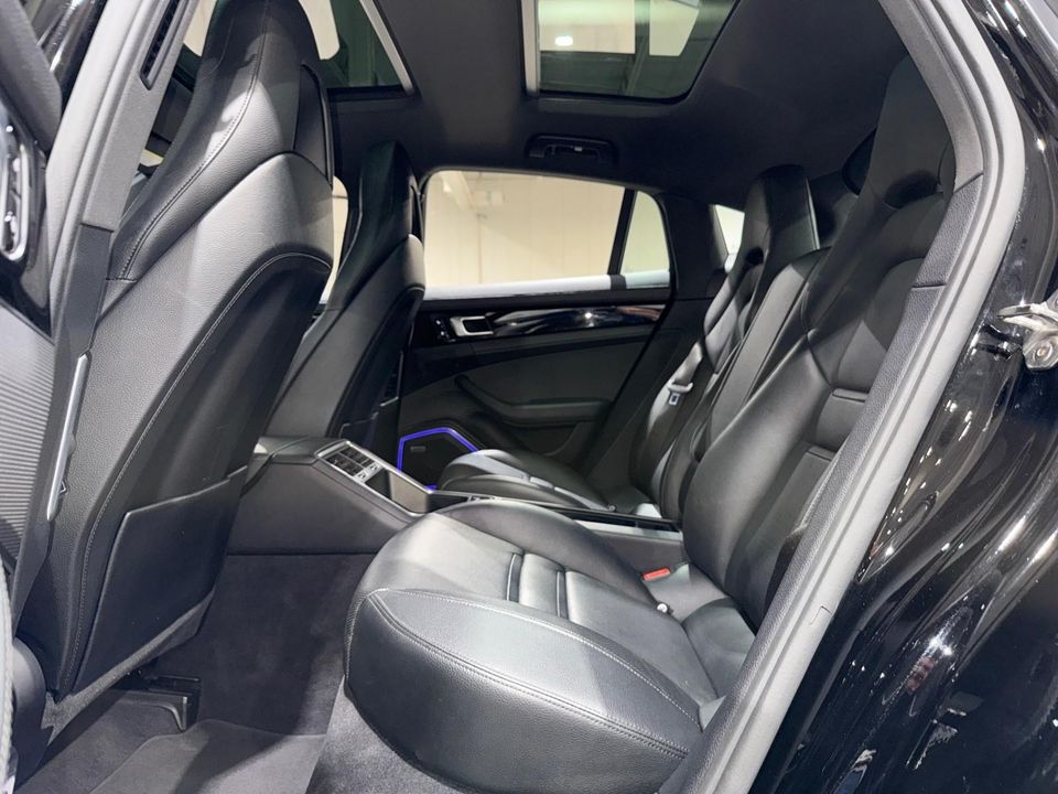 2018 Porsche Panamera
