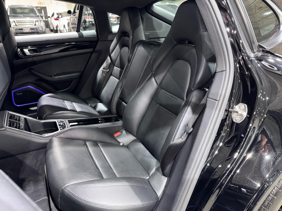 2018 Porsche Panamera