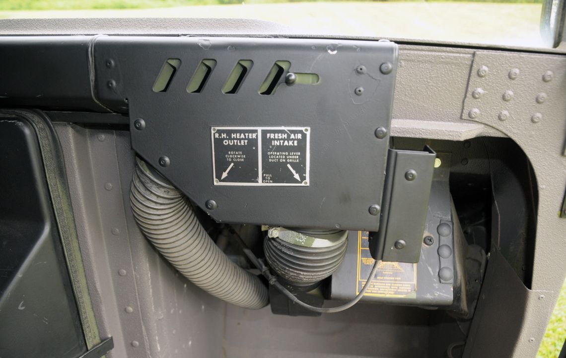 1991 AM General Humvee 103