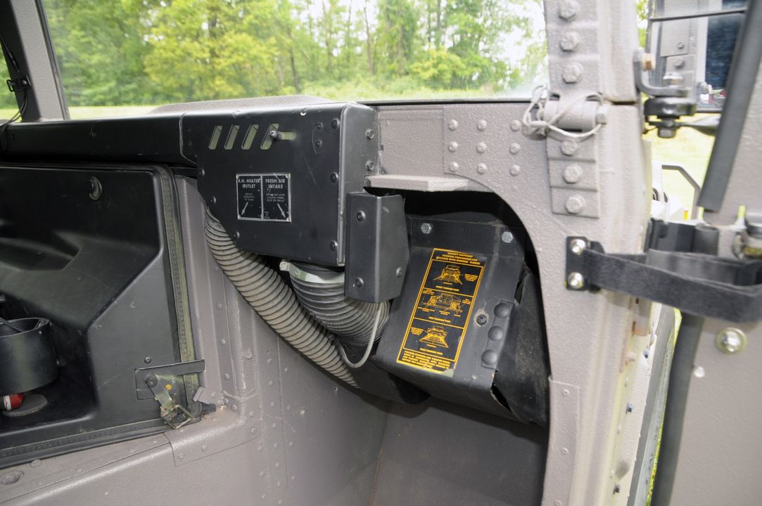 1991 AM General Humvee 103