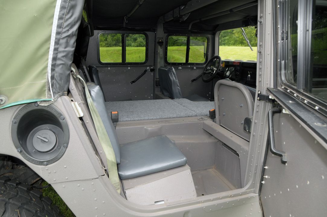 1991 AM General Humvee 103