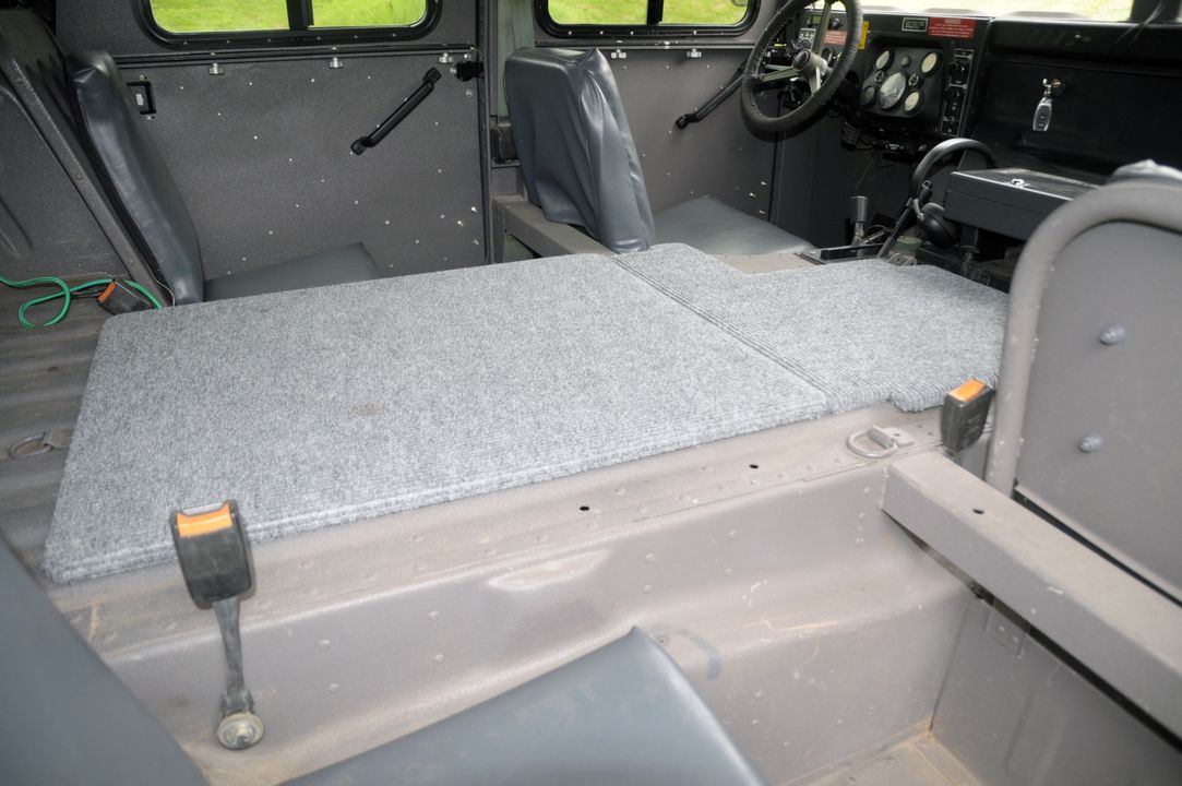 1991 AM General Humvee 103
