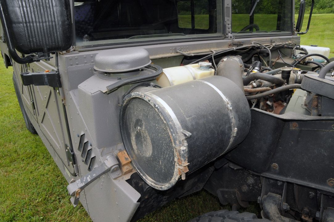 1991 AM General Humvee 103