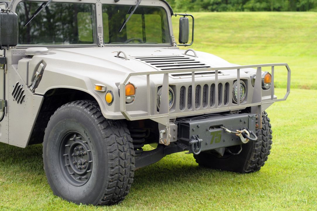 1991 AM General Humvee 103