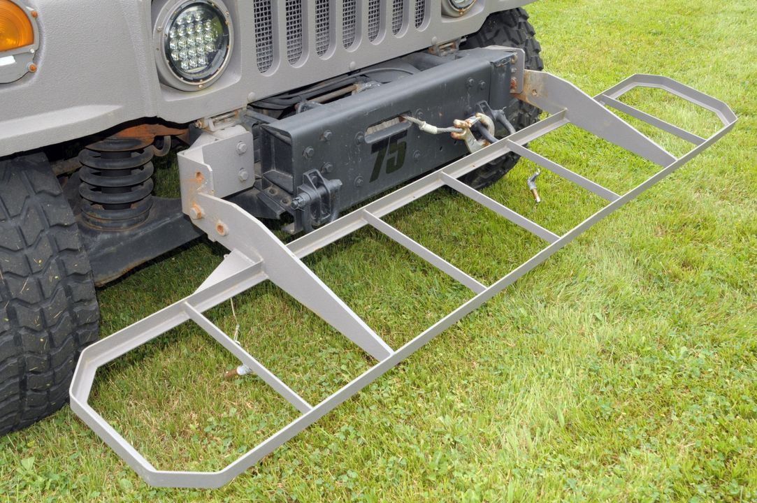 1991 AM General Humvee 103
