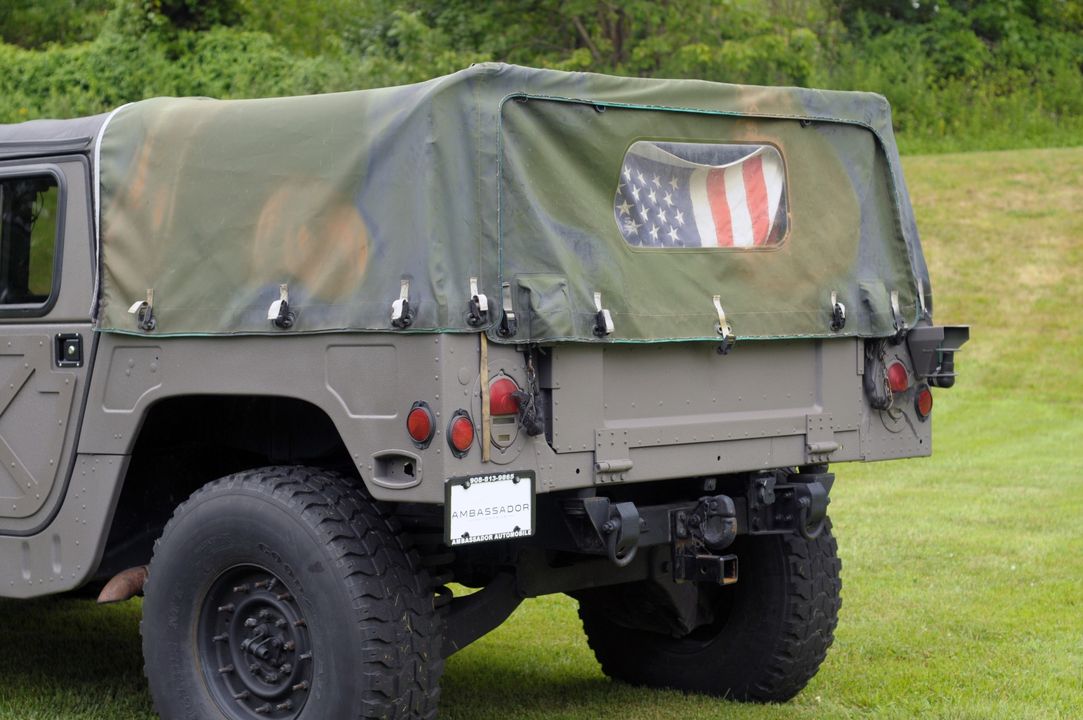 1991 AM General Humvee 103