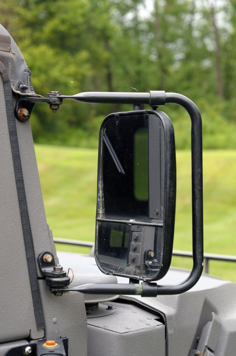 1991 AM General Humvee 103