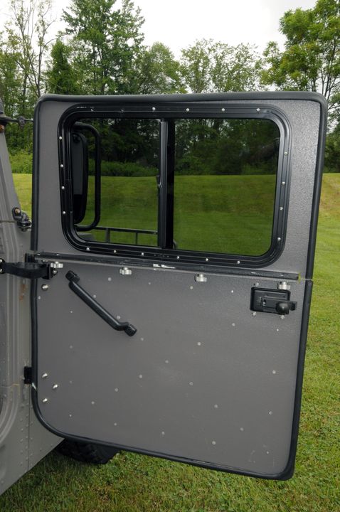 1991 AM General Humvee 103