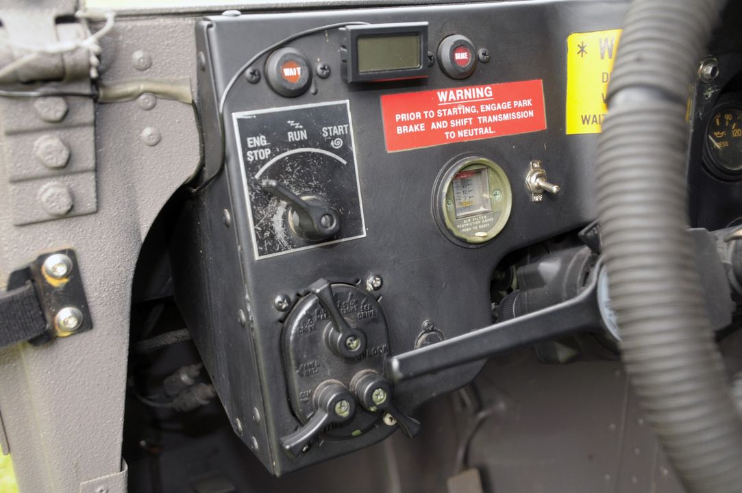 1991 AM General Humvee 103
