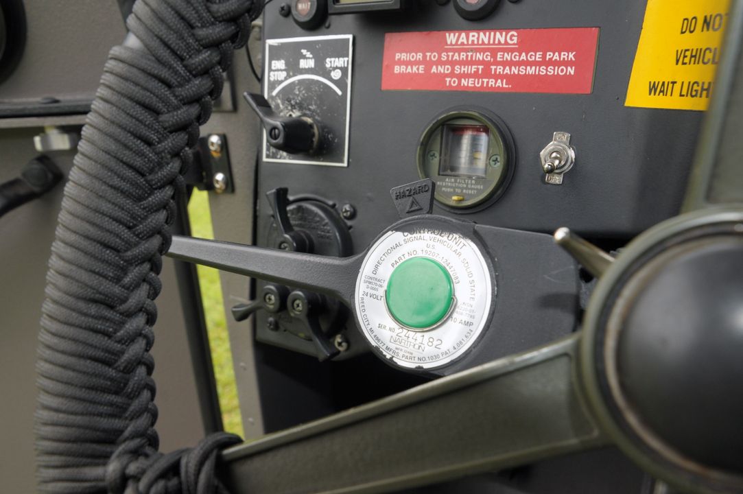 1991 AM General Humvee 103