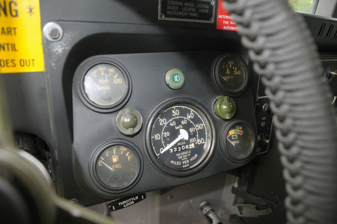 1991 AM General Humvee 103