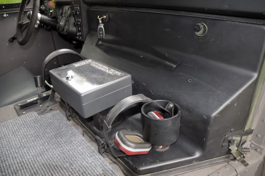 1991 AM General Humvee 103