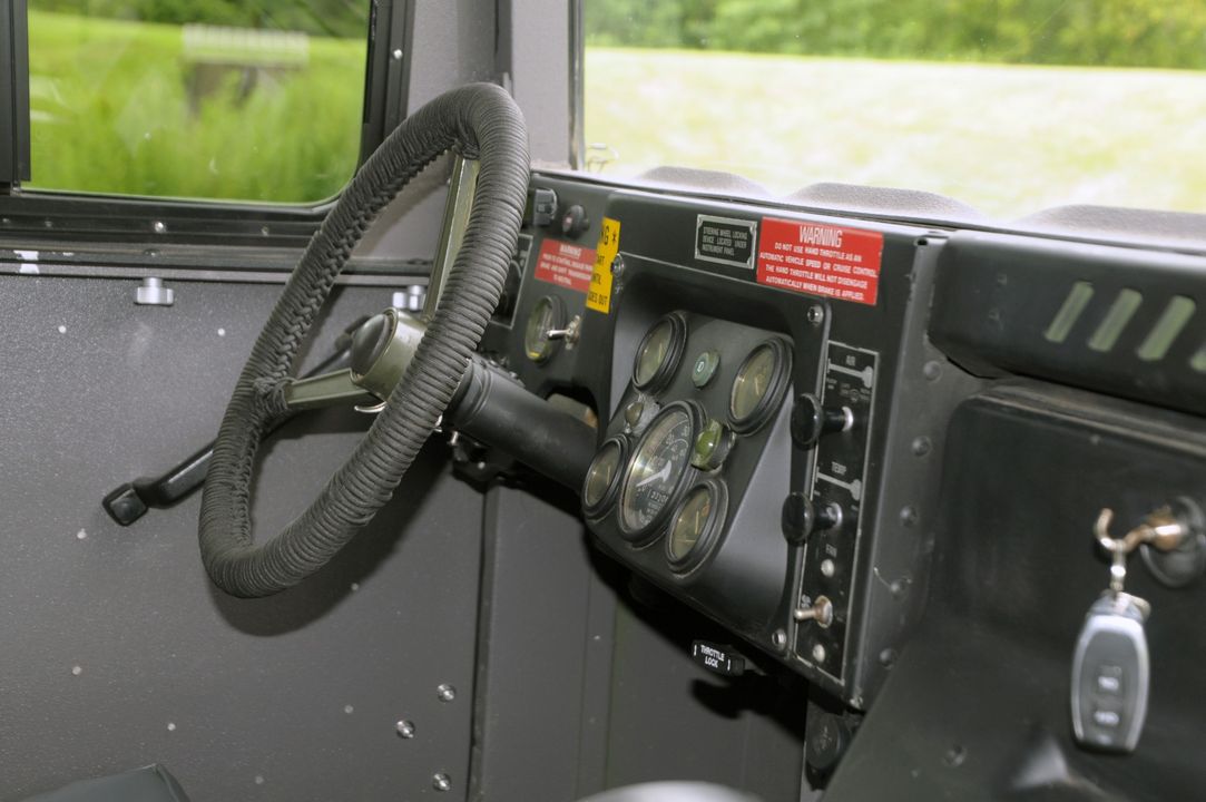 1991 AM General Humvee 103