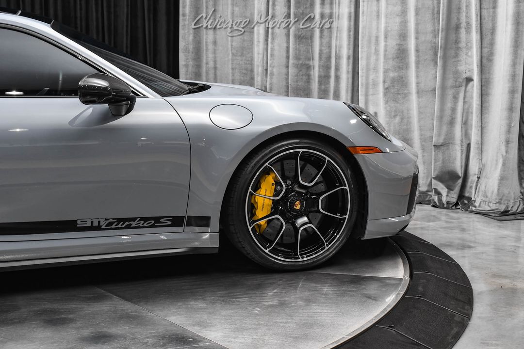 2023 Porsche 911 Turbo S