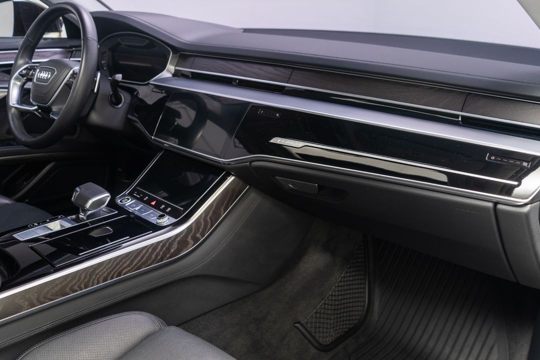 2023 Audi A8